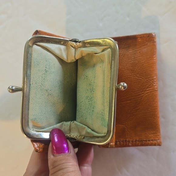 Princess Gardner Tan Cowhide leather Coin pouch Bi fold wallet Vintage - Picture 5 of 8